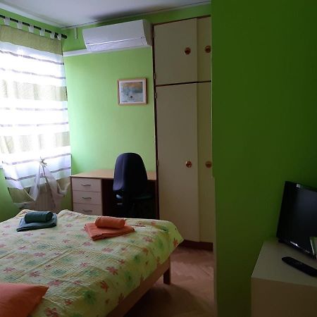 Apartments And Rooms Knez ปอร์โตรอซ ภายนอก รูปภาพ
