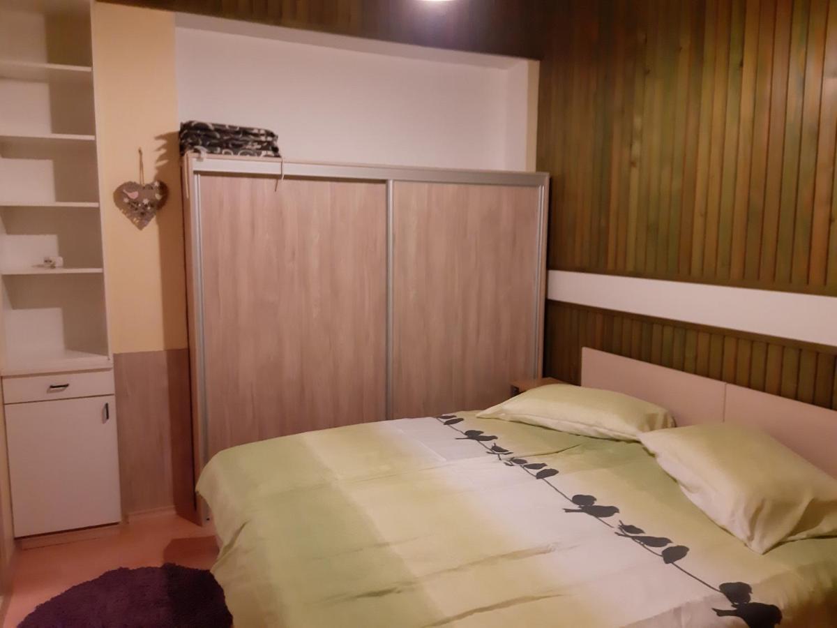 Apartments And Rooms Knez ปอร์โตรอซ ภายนอก รูปภาพ