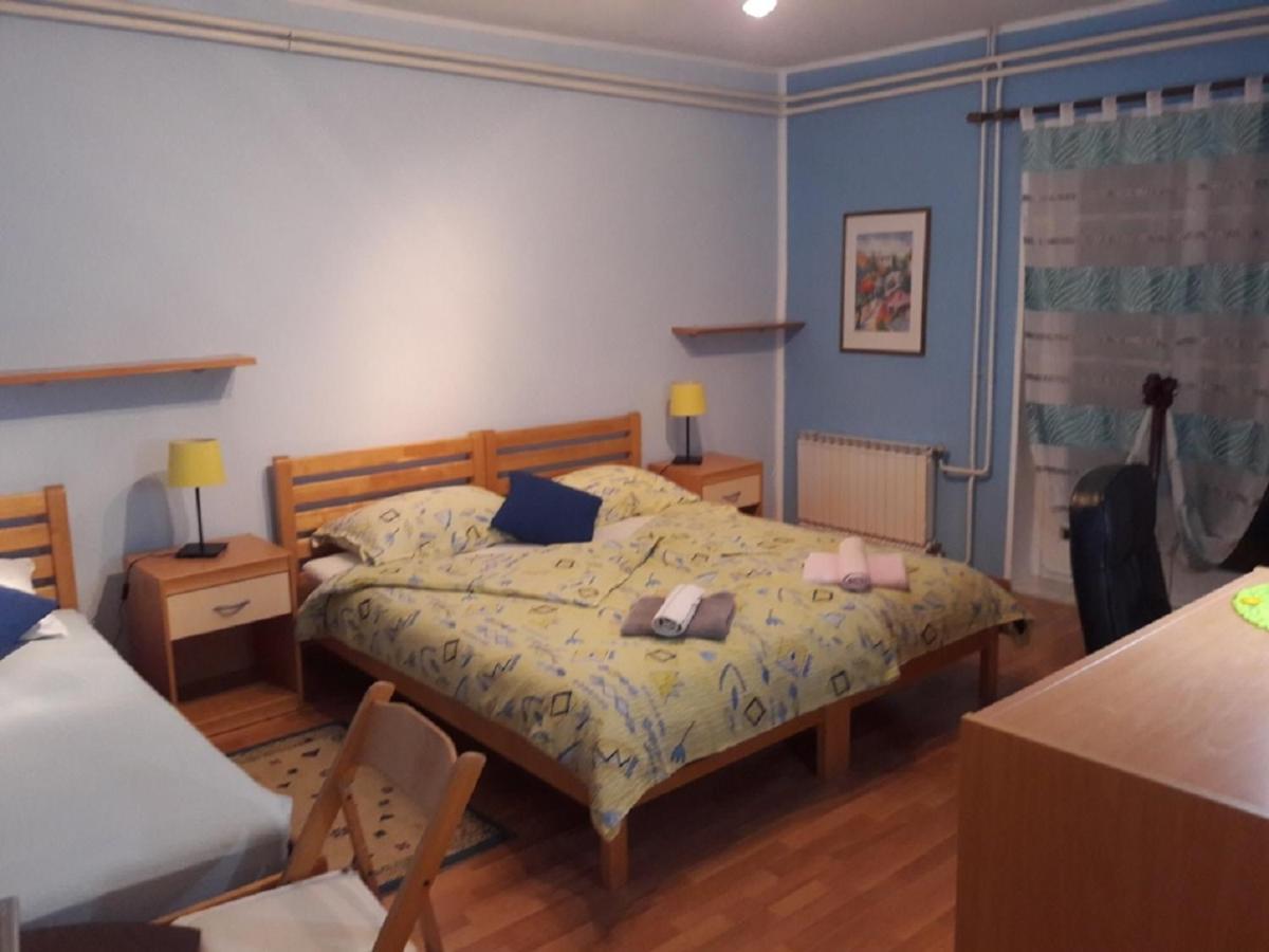 Apartments And Rooms Knez ปอร์โตรอซ ภายนอก รูปภาพ