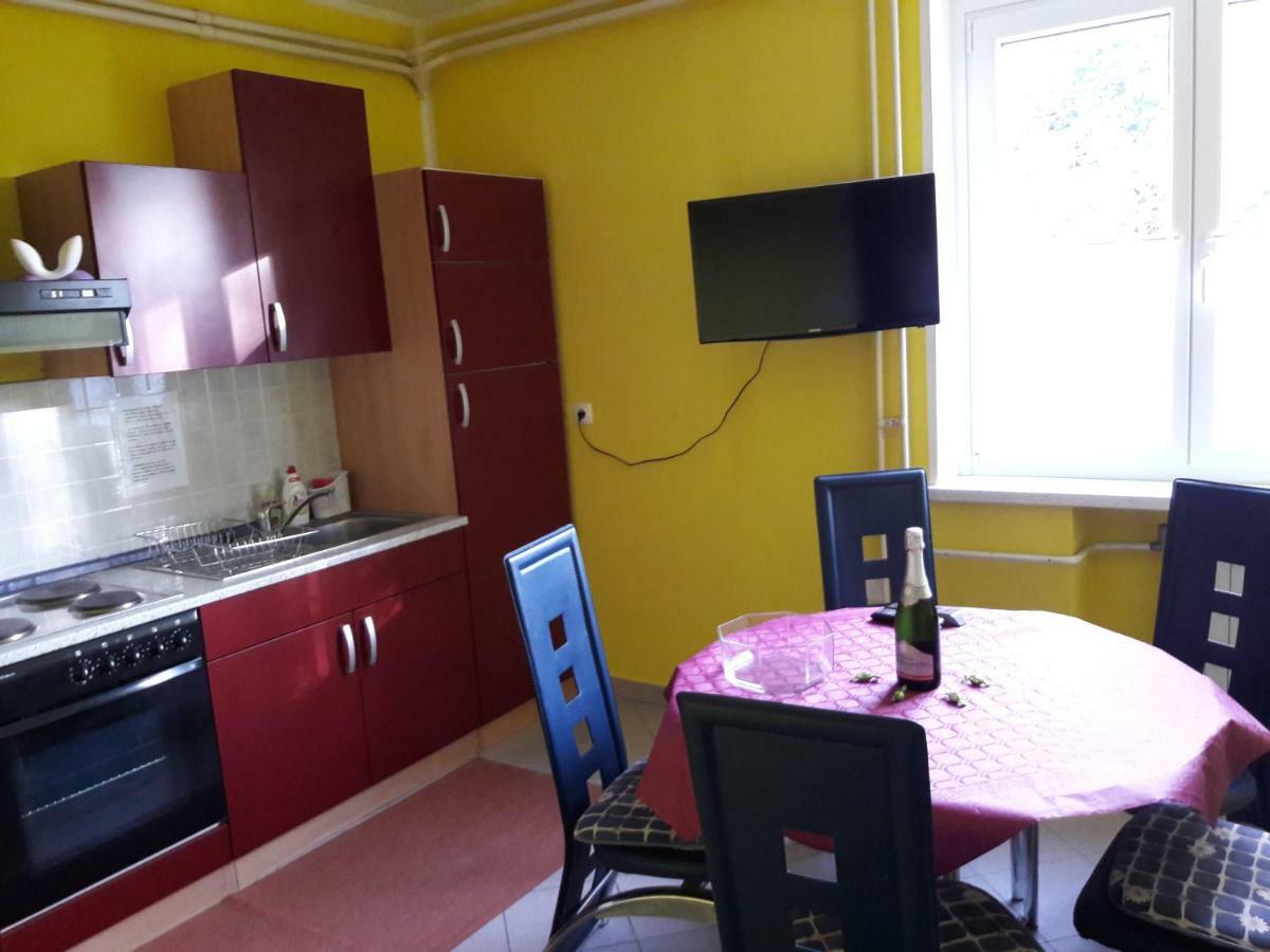 Apartments And Rooms Knez ปอร์โตรอซ ภายนอก รูปภาพ